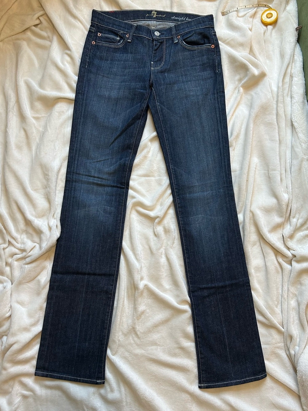 7 For All Mankind Indigo Straight Leg Jeans in Size 26